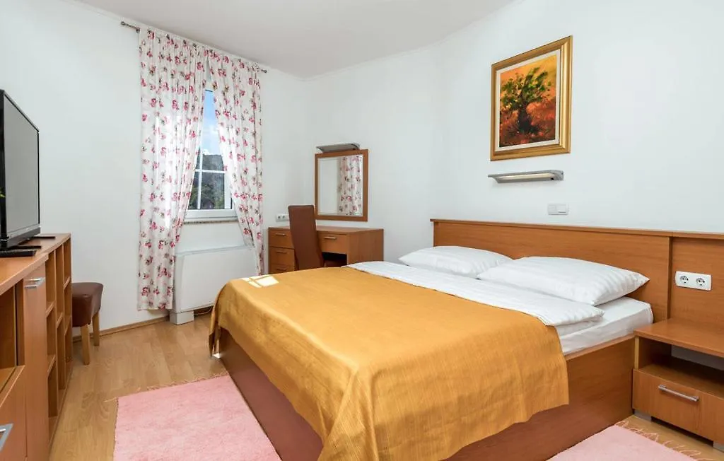 Villa Superior Supetarska Draga 0*,  Croatia