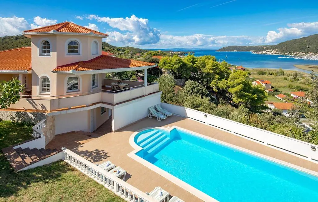 Villa Superior Supetarska Draga 0*,