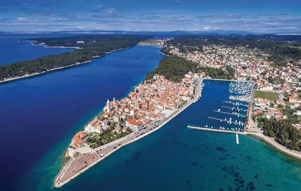 Villa Superior Supetarska Draga Croatia